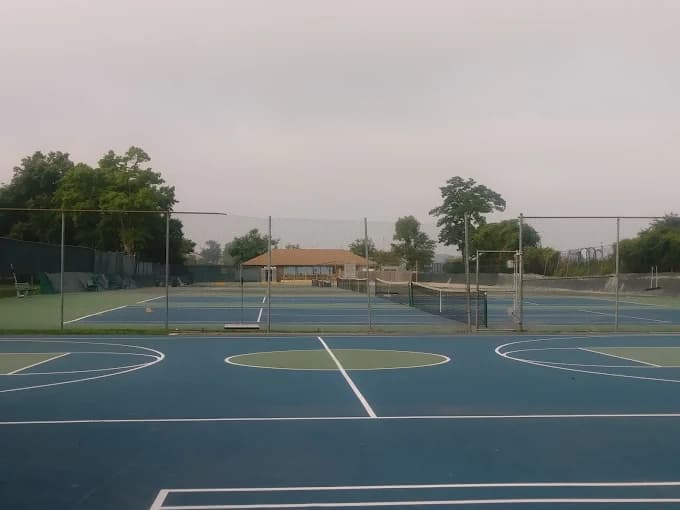 The Club at Great Neck Estates