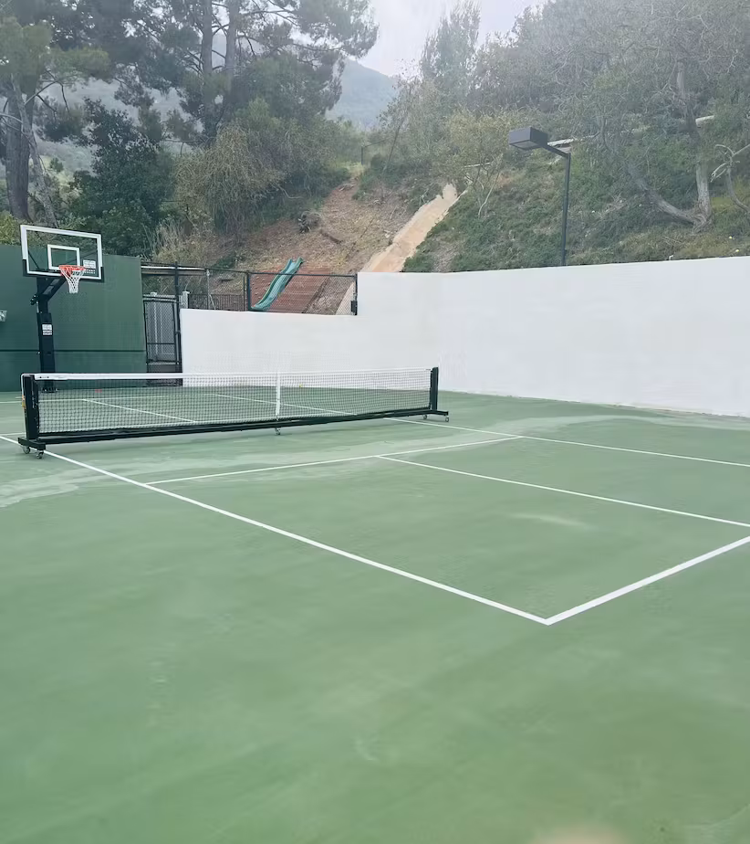 Topanga Private Court