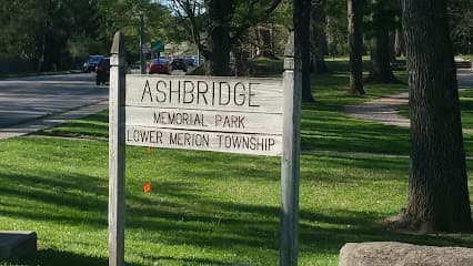 Ashbridge Park Tennis Courts