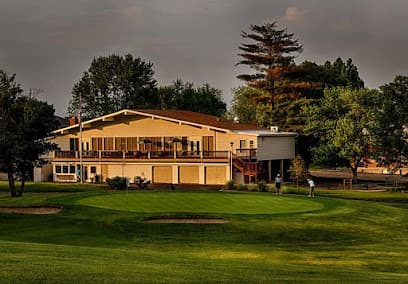 Four Seasons Country Club - Chesterfield