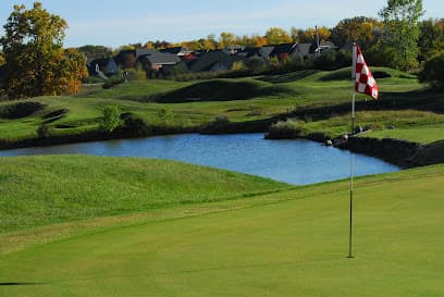 Missing Links Driving Range, Miniature Golf, Toptracer, Golf Course Milwaukee