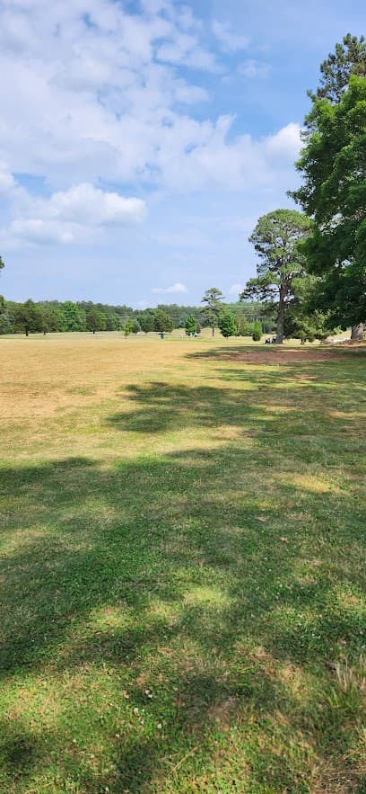 Mc Canless Golf Course