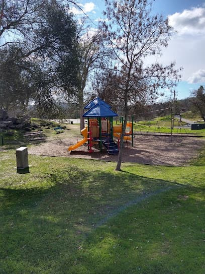 Yosemite Lakes Park Rec Center