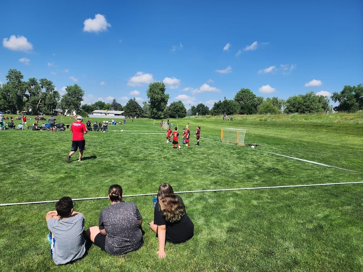 Woodglen / Brookshire Park (Tennis Court)