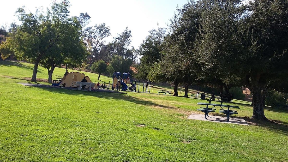 Hulda Crooks Park (Tennis Court)