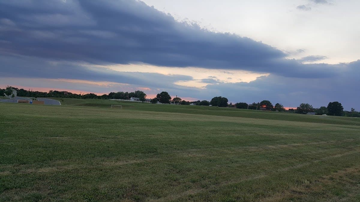 Magnolia Middle School (Tennis Court)