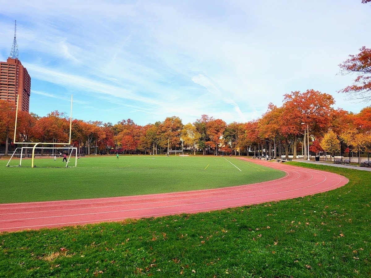 Williamsbridge Oval Recreation Center