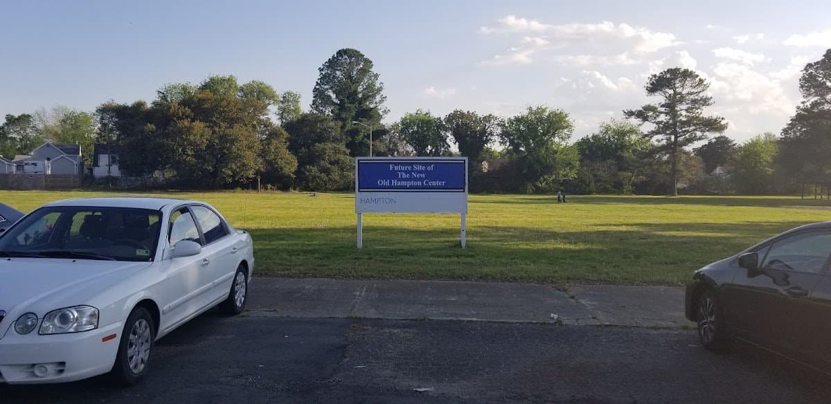 Old Hampton Community Park (Tennis Court)